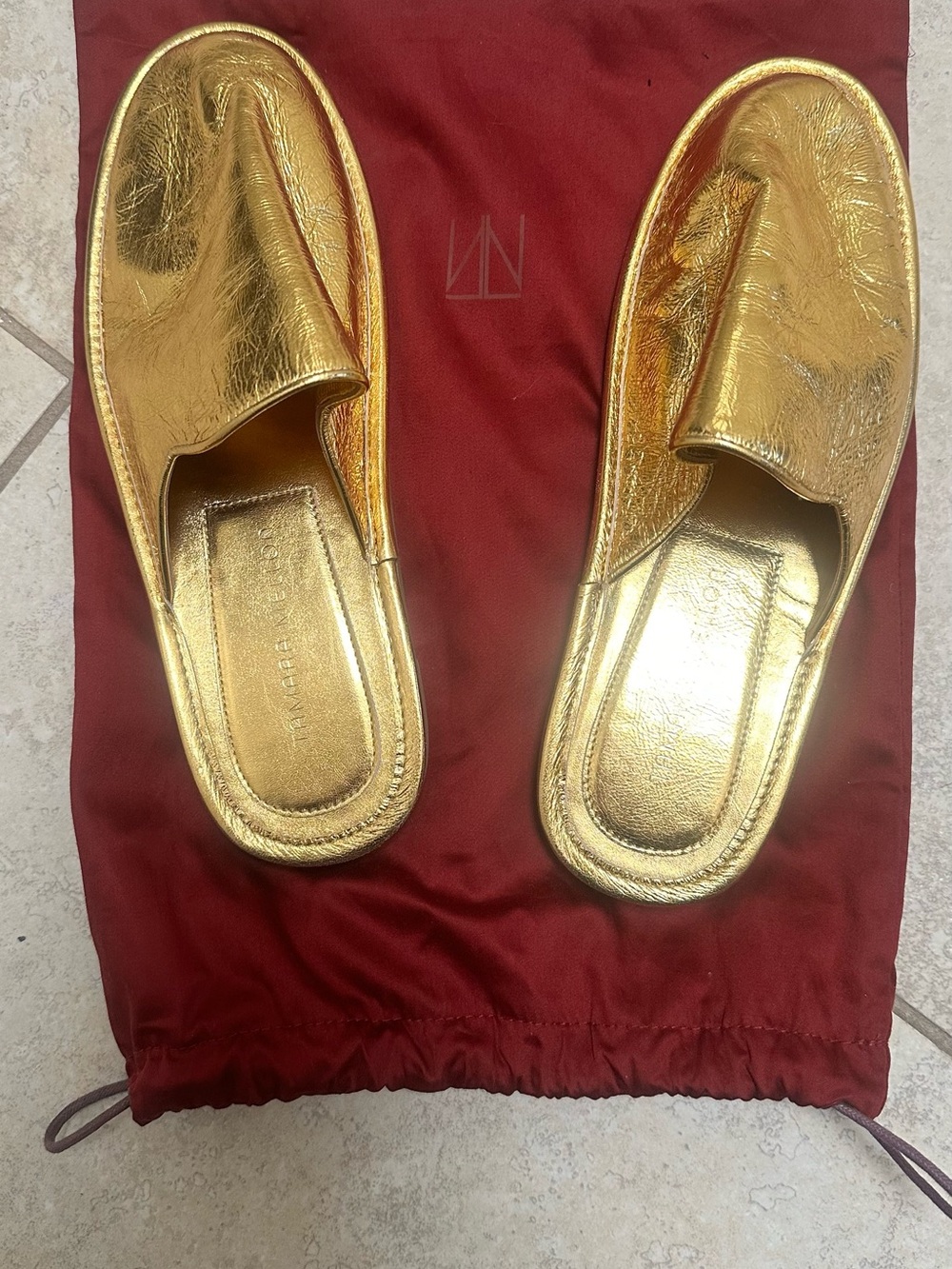 Tamara Mellon Gold Metallic leather Mules size 38